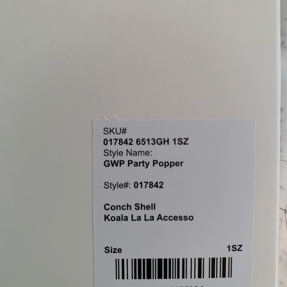 NWT Lilly Pulitzer Party Poppers - Picture 3 of 3